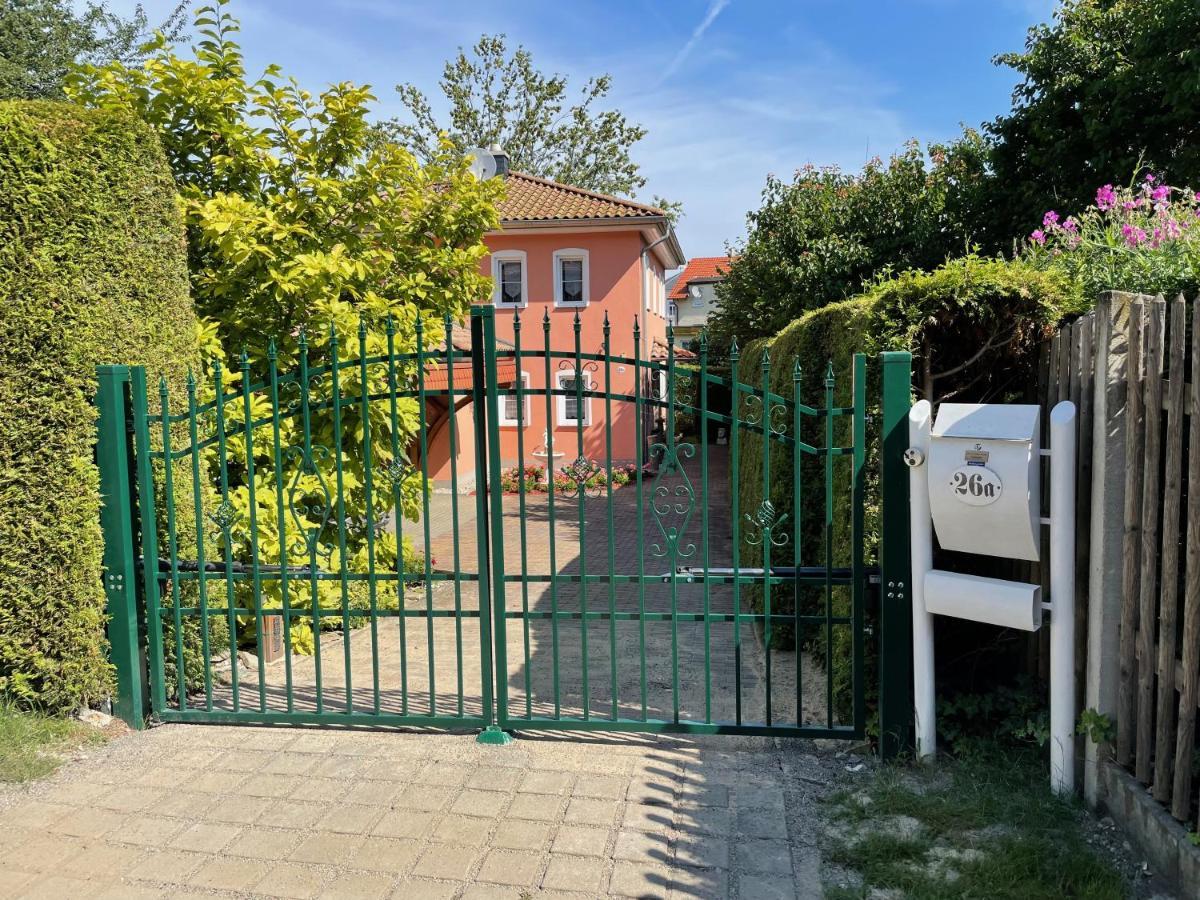 Zentrumsnahe Ferienwohnung Dresda Esterno foto