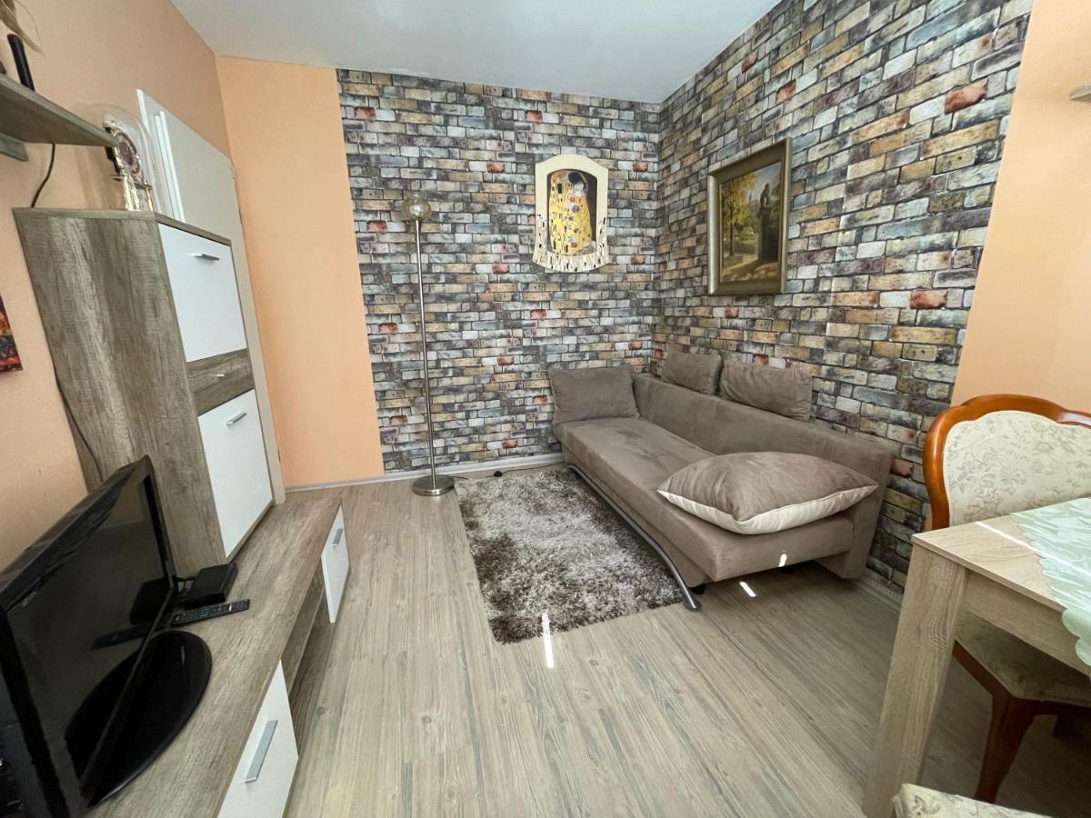 Zentrumsnahe Ferienwohnung Dresda Esterno foto